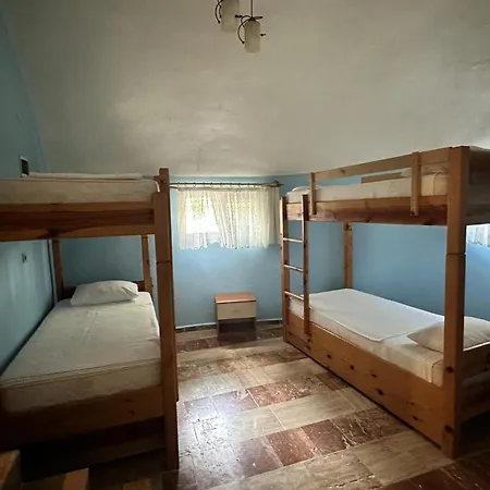 فندق Bahaus 4*