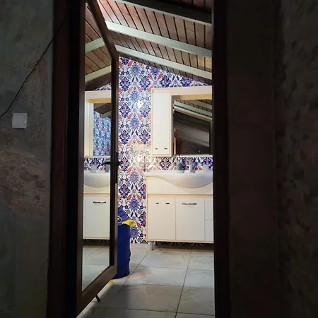 Ξενοδοχείο Bahaus