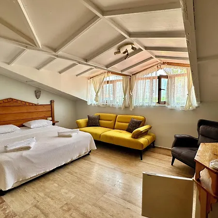 Bahaus Hotel