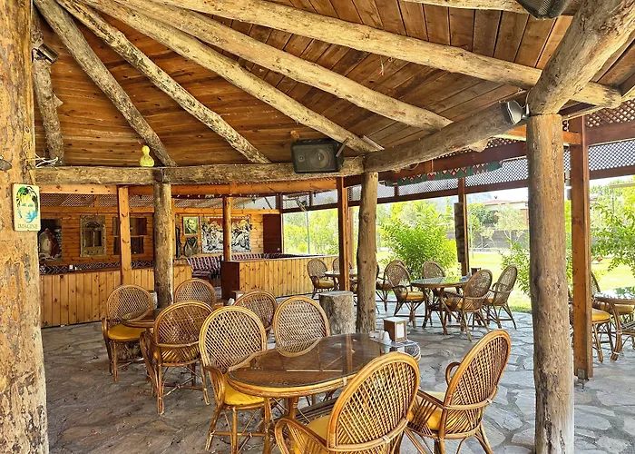 Bahaus 5*
